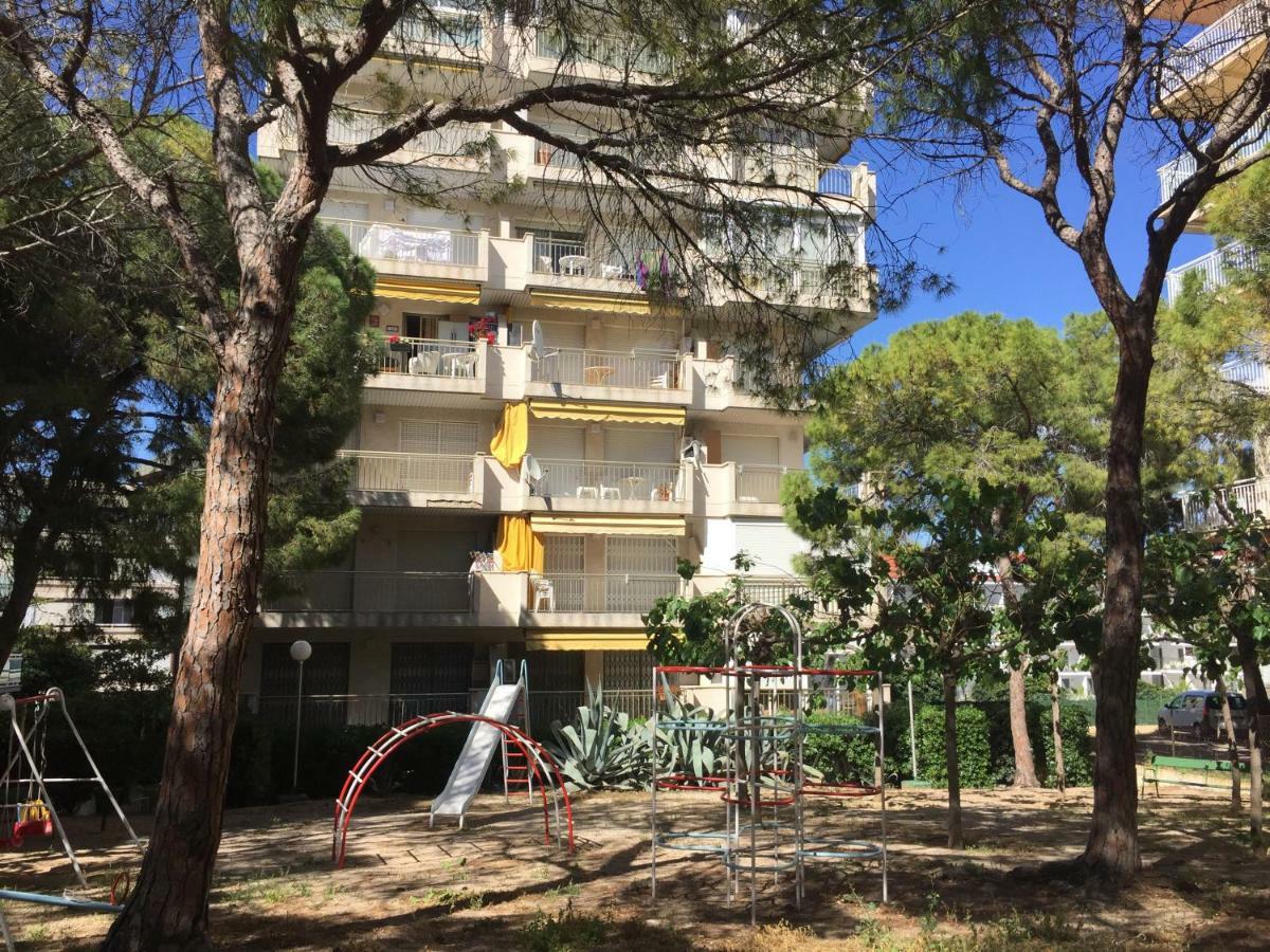 Apartamento Familiar Leomar Salou Buitenkant foto